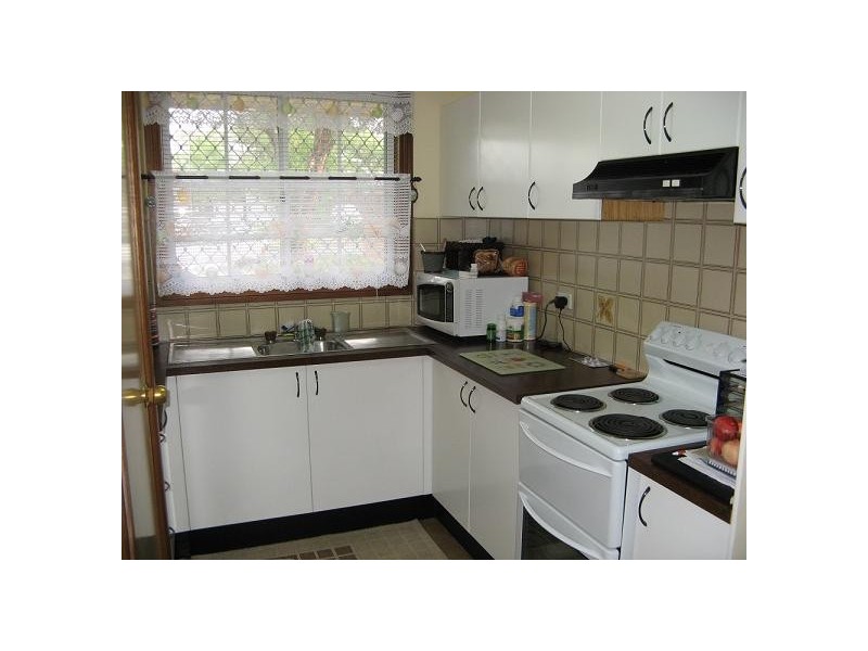 1/4 Bensley Road, Macquarie Fields NSW 2564