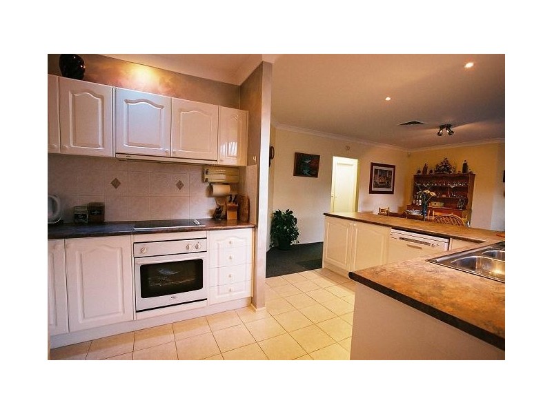 Macquarie Fields NSW 2564