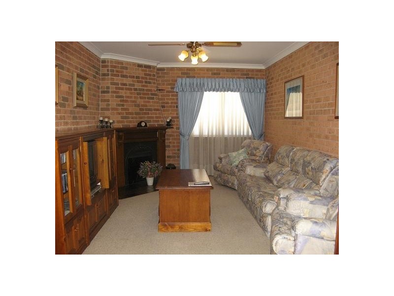 47 Longhurst Road, Minto NSW 2566