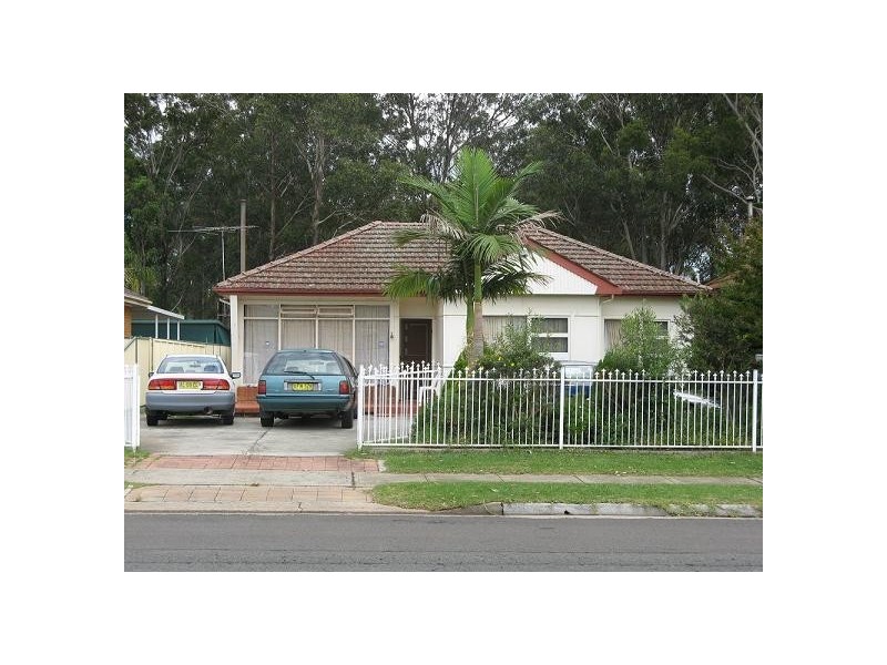 40 Harold Street, Macquarie Fields NSW 2564