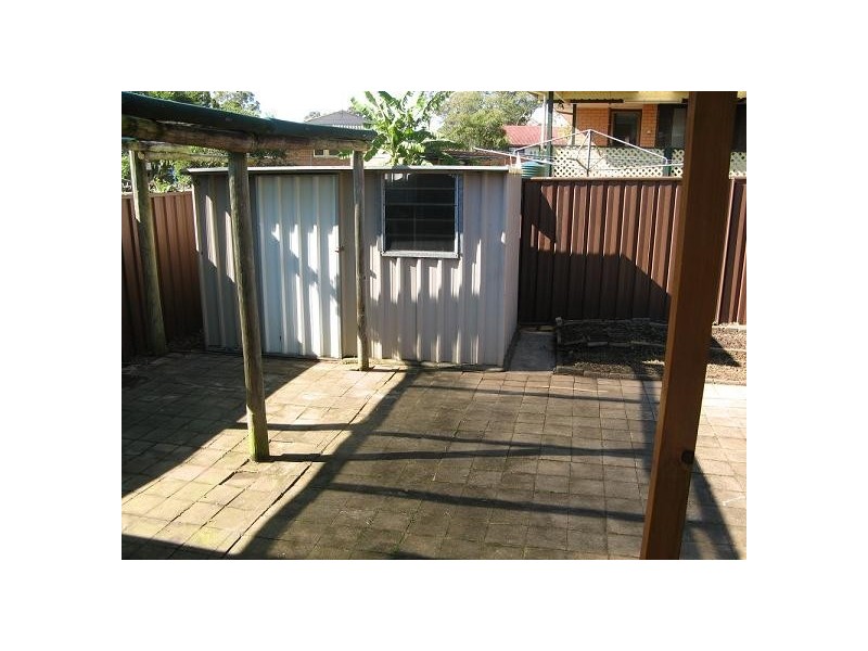 6/120 Oxford Road, Ingleburn NSW 2565