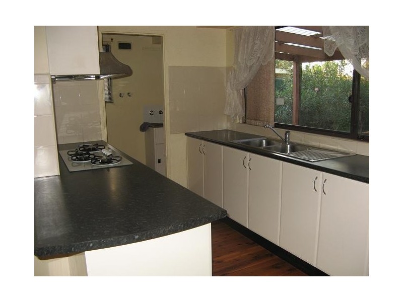 38 Adrian Street, Macquarie Fields NSW 2564
