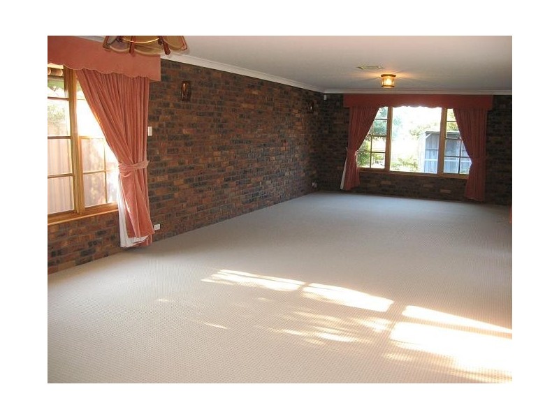 5 Brolga Place, Ingleburn NSW 2565