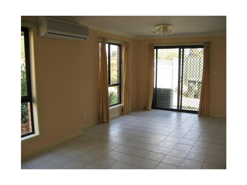 3/14 Mary Street, Macquarie Fields NSW 2564