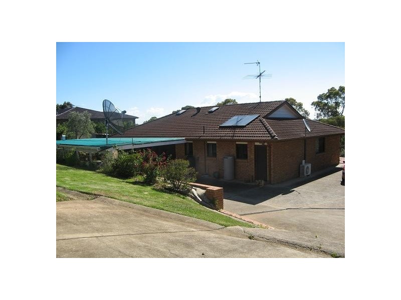 121 Longhurst Road, Minto NSW 2566
