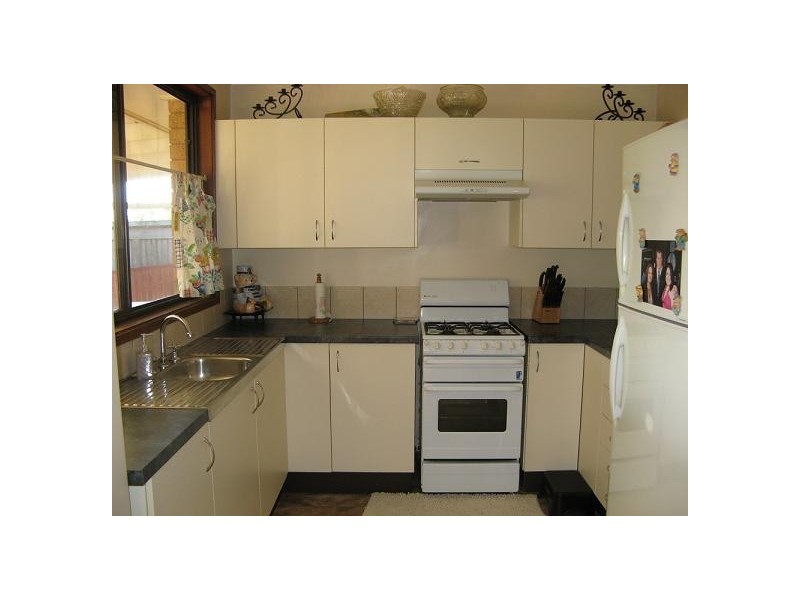 5 Allard Place, Ingleburn NSW 2565