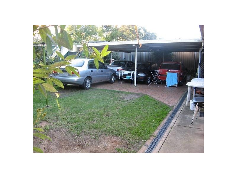 28 Bannockburn Ave, St Andrews NSW 2566