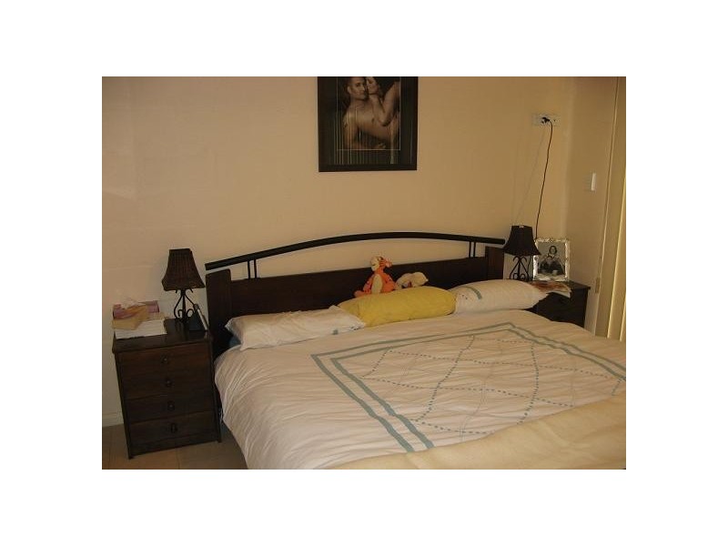 4/30-32 Moore Street, Campbelltown NSW 2560