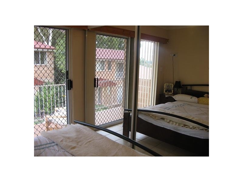 4/30-32 Moore Street, Campbelltown NSW 2560