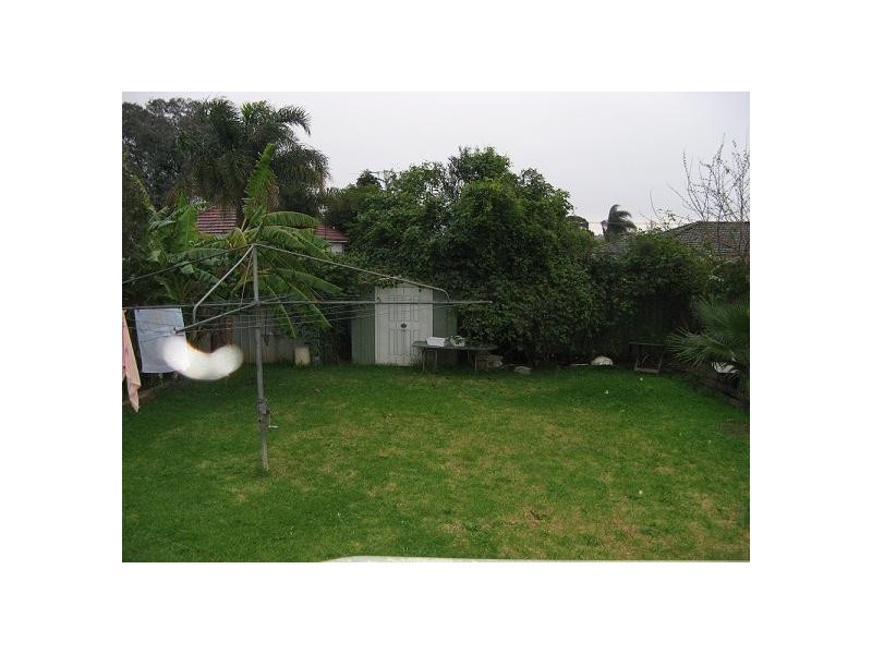 19 Margaret Street, Minto NSW 2566