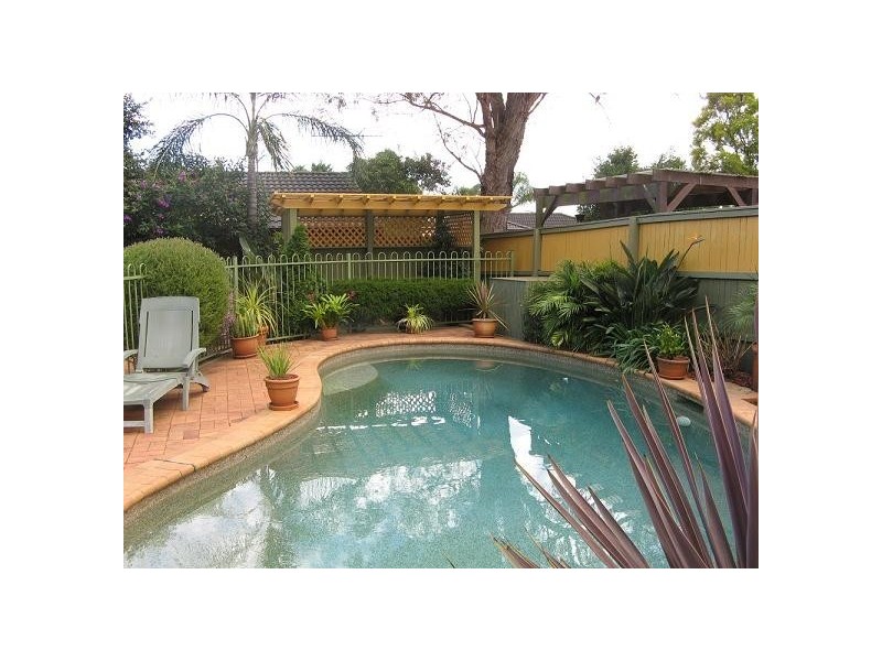 128 Evelyn Street, Macquarie Fields NSW 2564