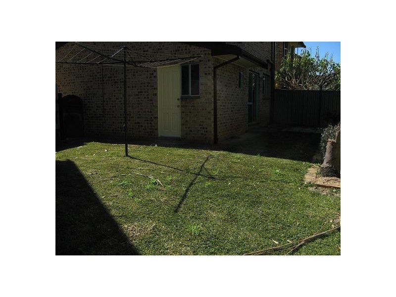 3/11 Koala Avenue, Ingleburn NSW 2565