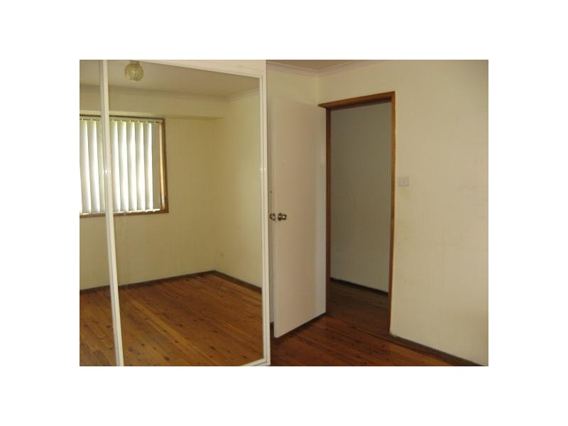 86 Evelyn Street, Macquarie Fields NSW 2564