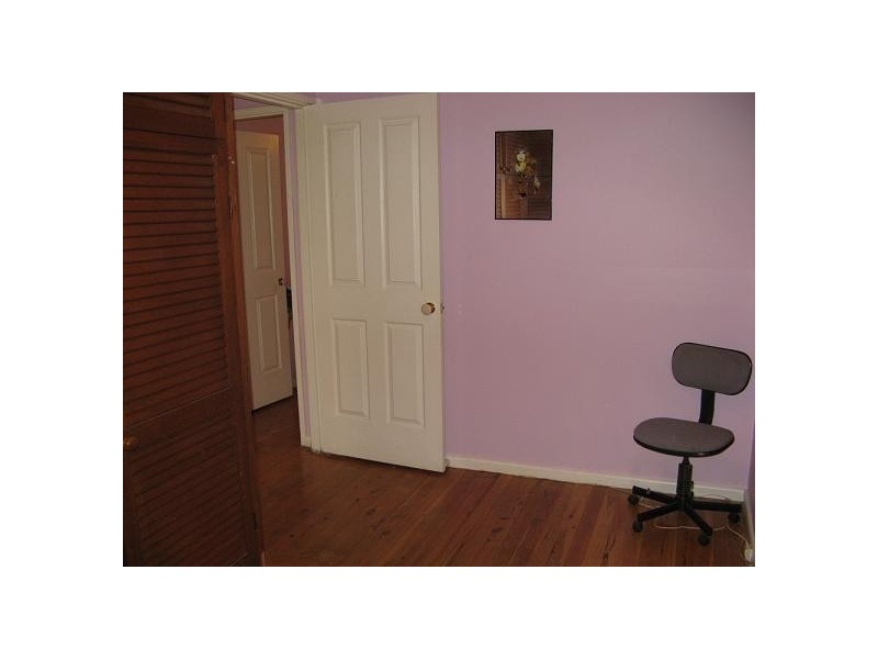 6 Ohlfsen Road, Minto NSW 2566