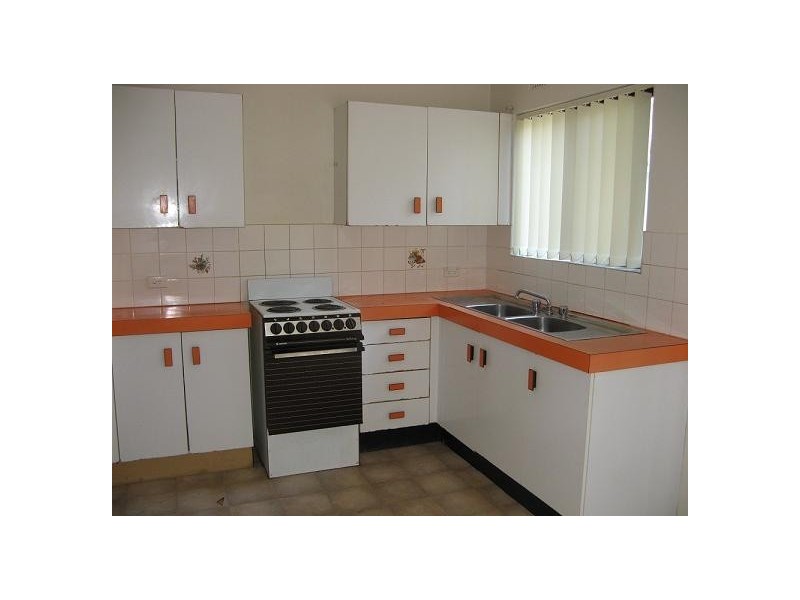 9/77-79 Parliament Road, Macquarie Fields NSW 2564