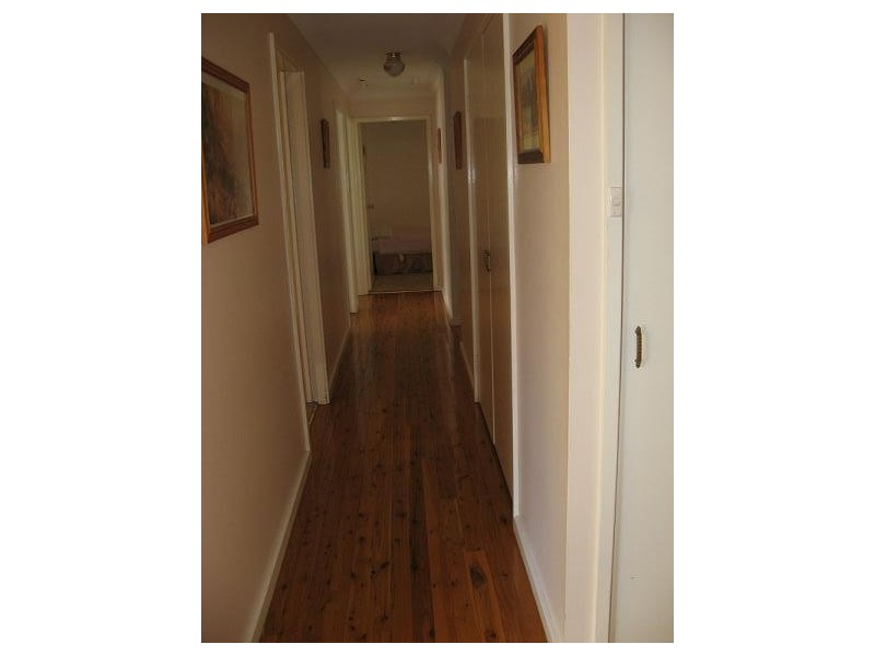 140 Harrow Road, Glenfield NSW 2167