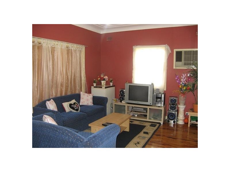 62 Carinda Street, Ingleburn NSW 2565