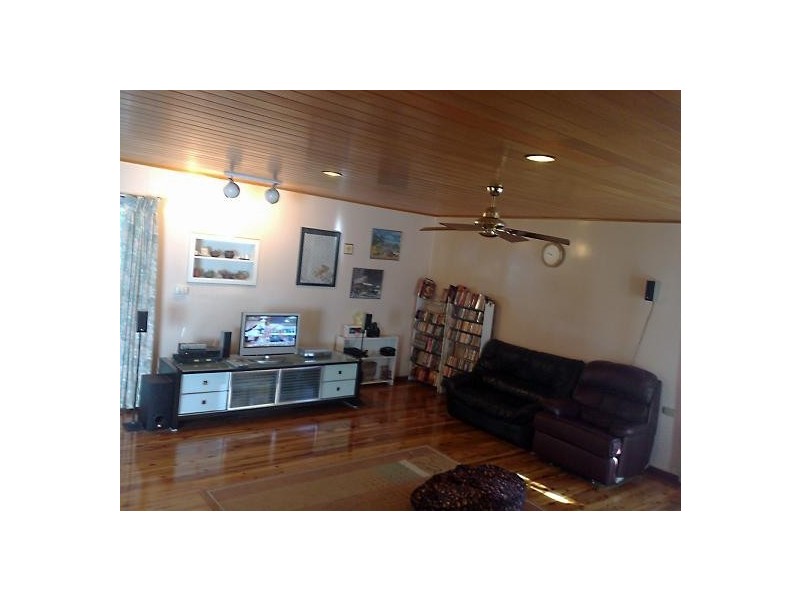 2 Treelands Avenue, Ingleburn NSW 2565