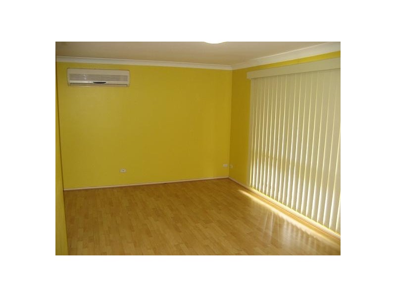 12/211 Oxford Road, Ingleburn NSW 2565