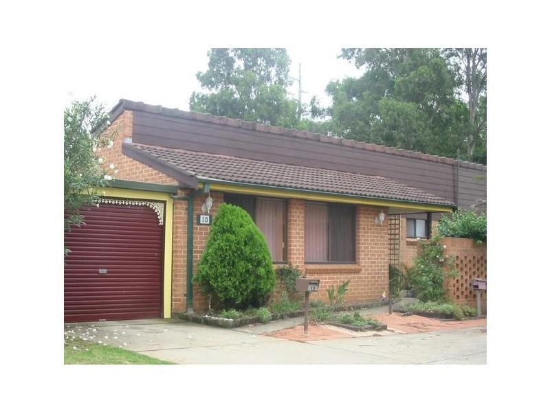 10 Cotula Place, Macquarie Fields NSW 2564