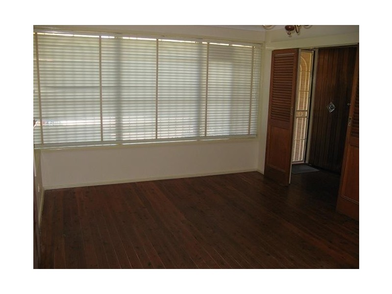 21 Lugarno Avenue, Leumeah NSW 2560