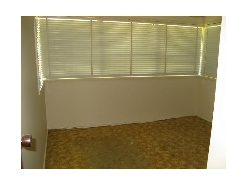 21 Lugarno Avenue, Leumeah NSW 2560