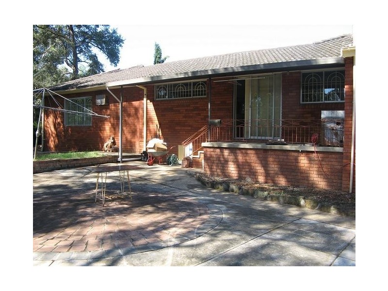 21 Lugarno Avenue, Leumeah NSW 2560