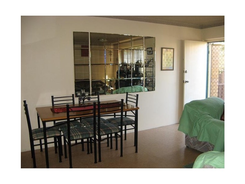 8/34 Saywell Road, Macquarie Fields NSW 2564