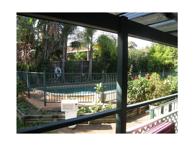 14 Peugeot Drive, Ingleburn NSW 2565