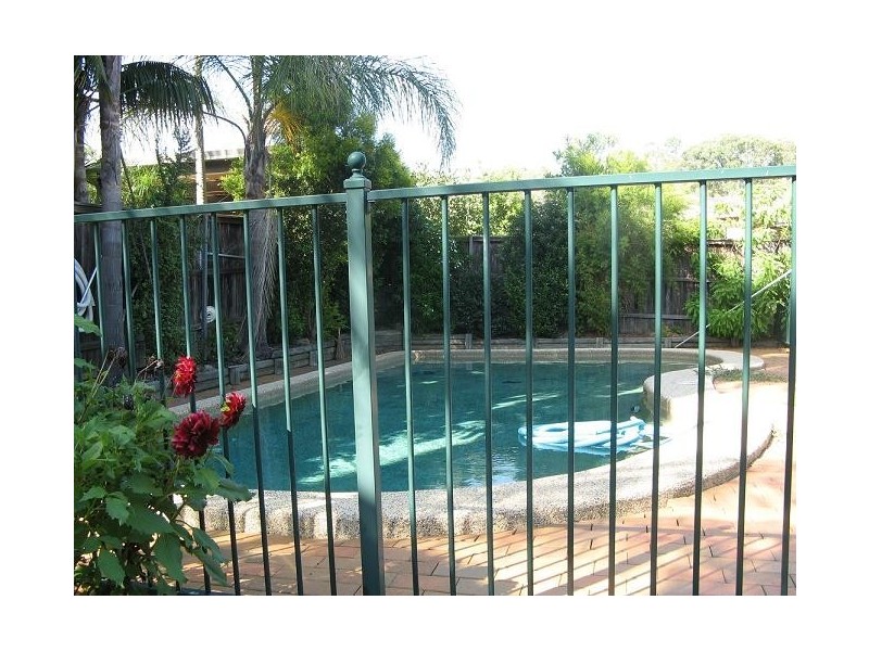 14 Peugeot Drive, Ingleburn NSW 2565