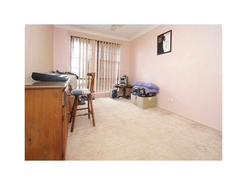 3 Ross Place, Minto NSW 2566