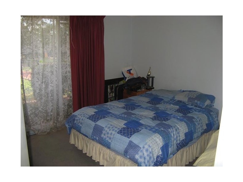 8 Stutz Place, Ingleburn NSW 2565