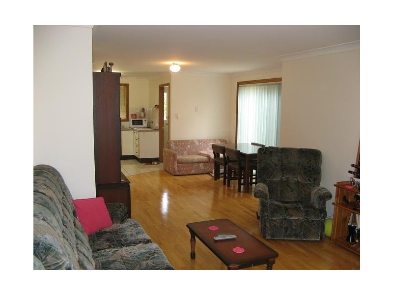 14/5 Jacquinot Place, Glenfield NSW 2167