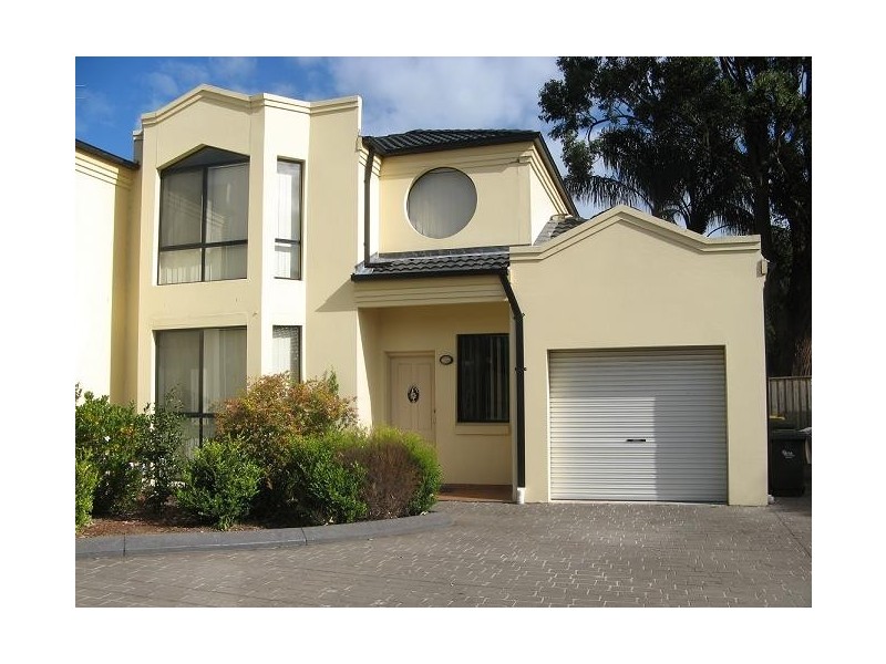 16/124-128 Saywell Road, Macquarie Fields NSW 2564