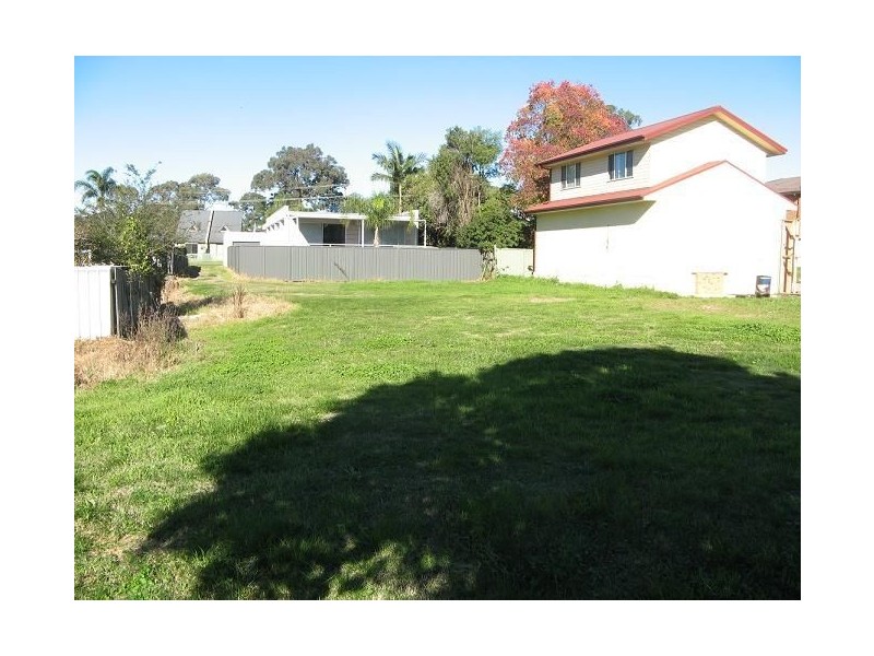 12B Third Avenue, Macquarie Fields NSW 2564