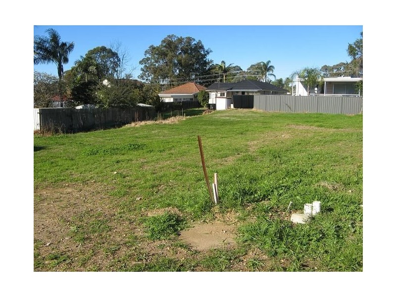 12B Third Avenue, Macquarie Fields NSW 2564