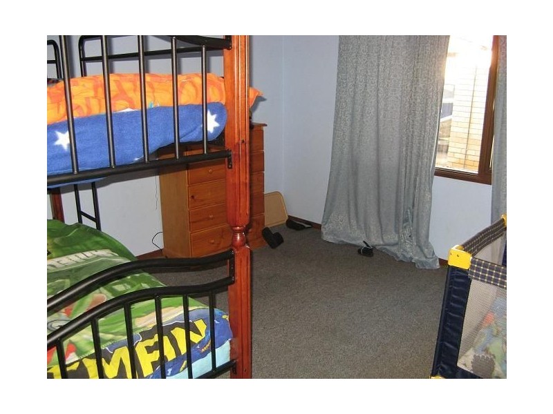 18/2 Whipbird Avenue, Ingleburn NSW 2565