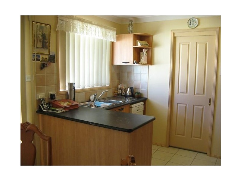 2/14 Westringia Place, Macquarie Fields NSW 2564