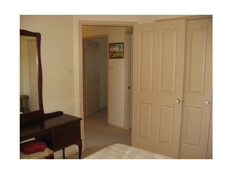2/14 Westringia Place, Macquarie Fields NSW 2564