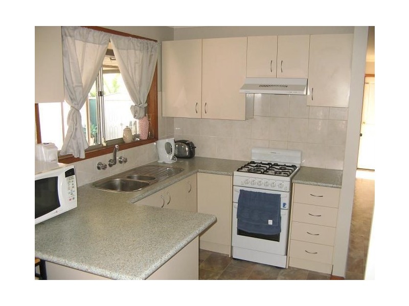 3 & 3A Paisley Close, St Andrews NSW 2566