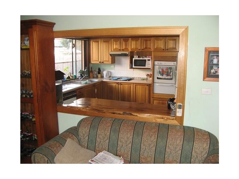 11 Brett Place, Ingleburn NSW 2565