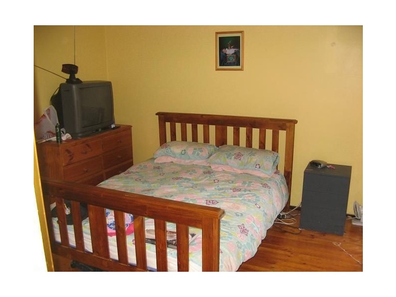 11 Brett Place, Ingleburn NSW 2565