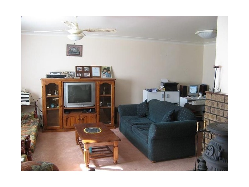 7 Scribbly Place, Macquarie Fields NSW 2564