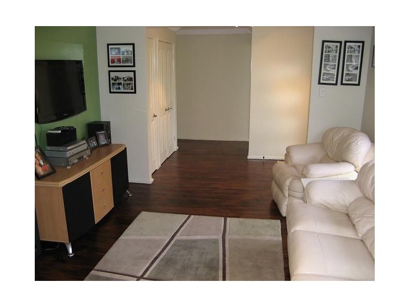14 Honeyeater Place, Ingleburn NSW 2565