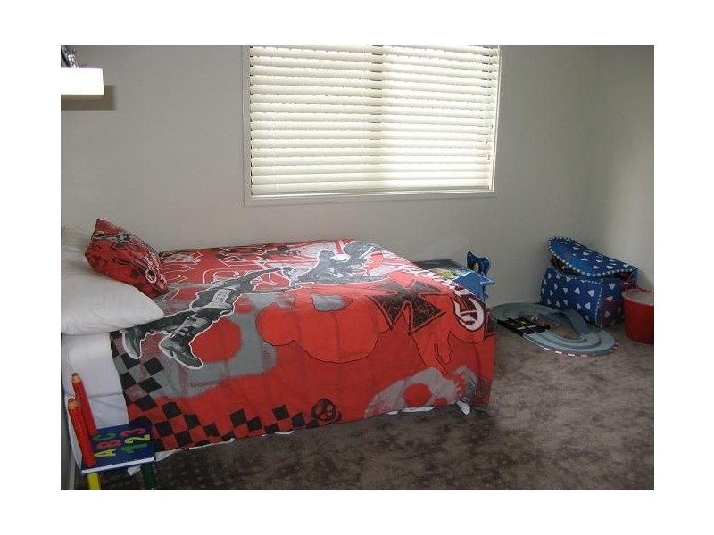 14 Honeyeater Place, Ingleburn NSW 2565