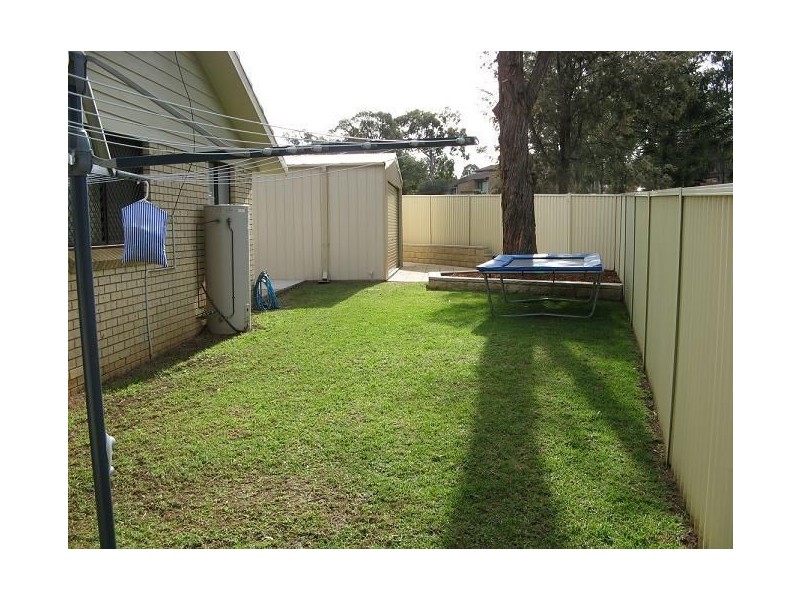 14 Honeyeater Place, Ingleburn NSW 2565