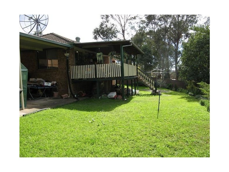 12 Thurso Place, St Andrews NSW 2566