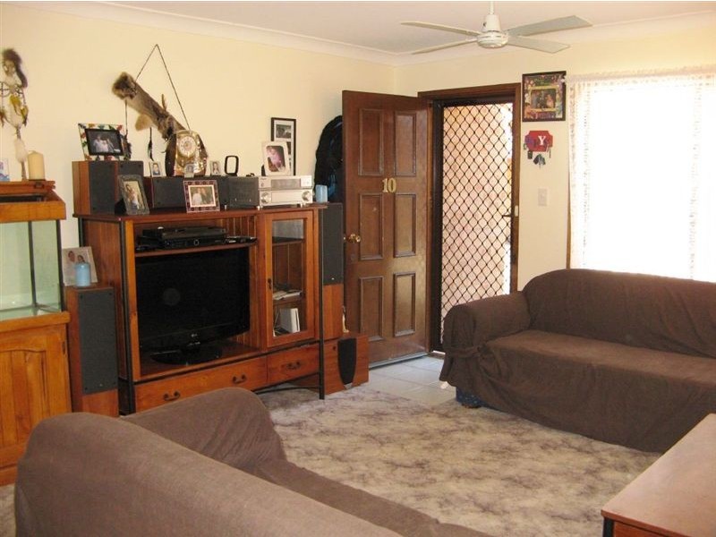 10/3-5 First Avenue, Macquarie Fields NSW 2564