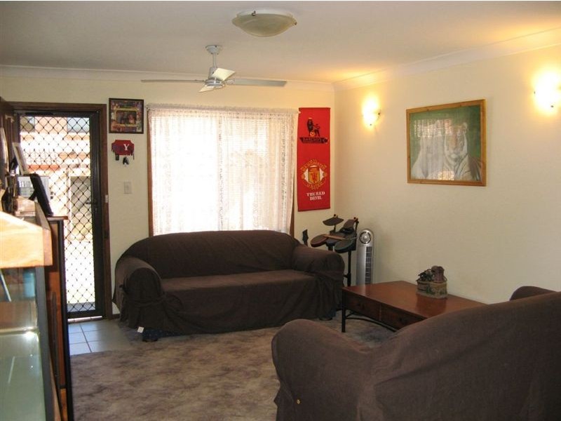 10/3-5 First Avenue, Macquarie Fields NSW 2564