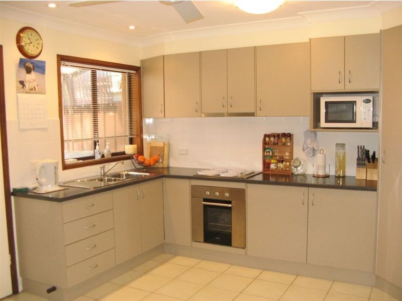 10/3-5 First Avenue, Macquarie Fields NSW 2564